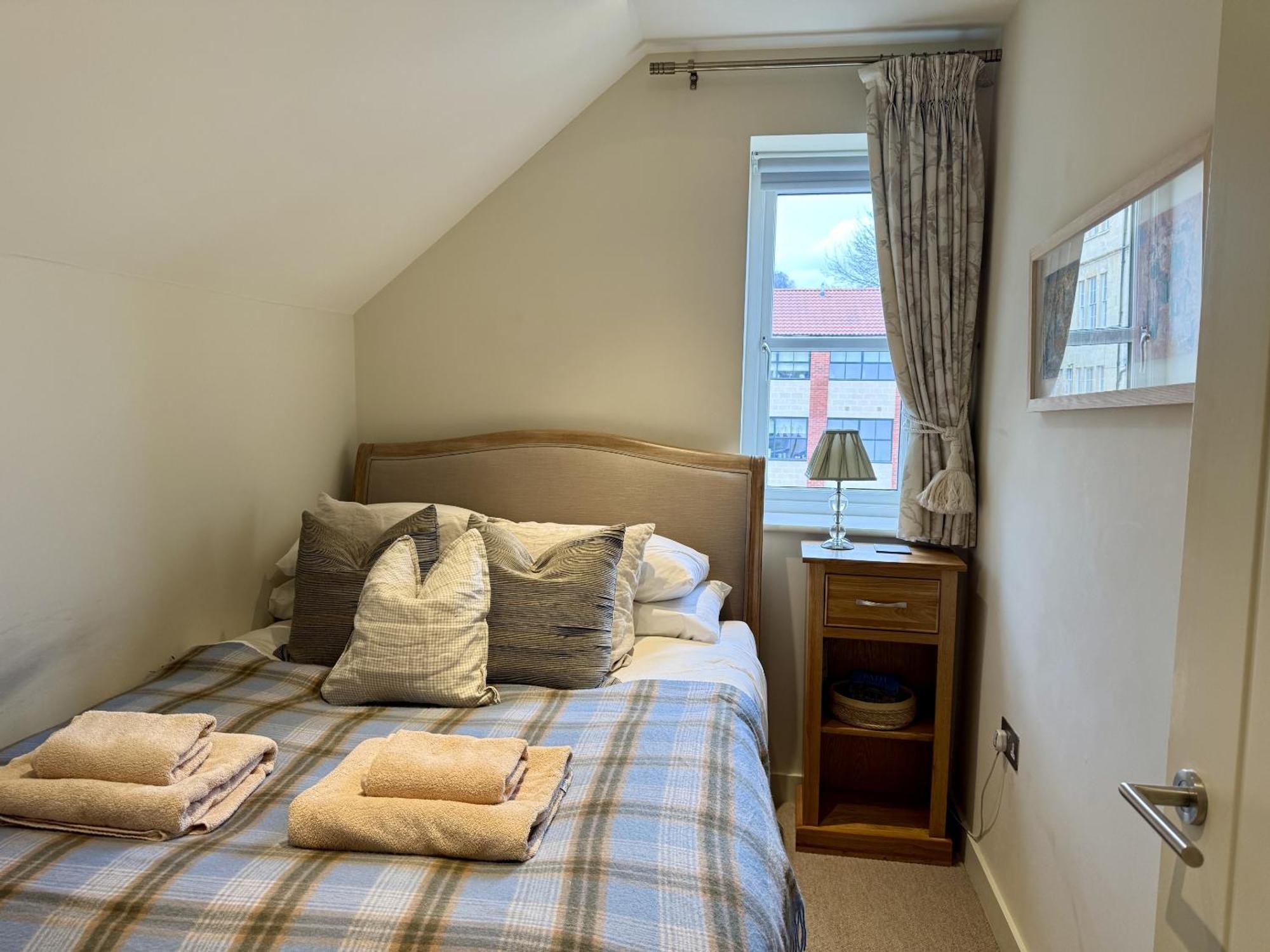 Walcot Yard With Parking, Bath Keysアパートメント エクステリア 写真